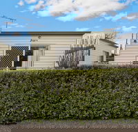 Lake Hamilton Motor Village  Caravan Park - Hotel WA