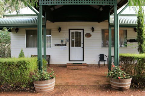 Treenbrook Cottages - Hotel WA 4