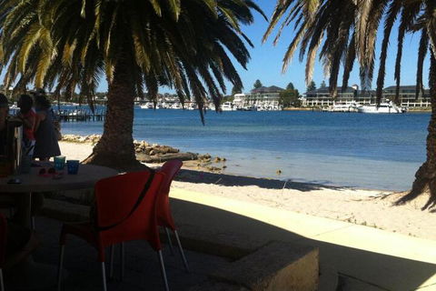 Tani Hill - Hotel WA 2