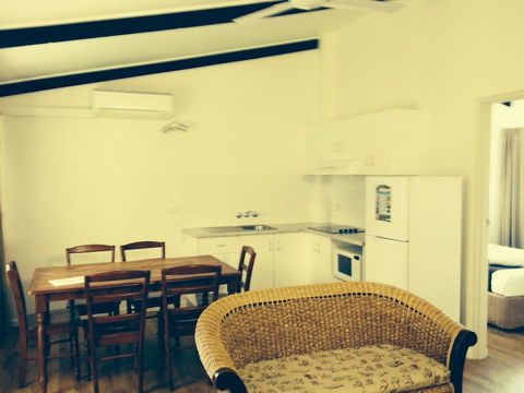 Yongala Lodge By The Strand - Hotel WA 6