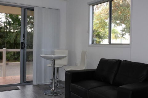 Huntsville Caravan Park - Hotel WA 4