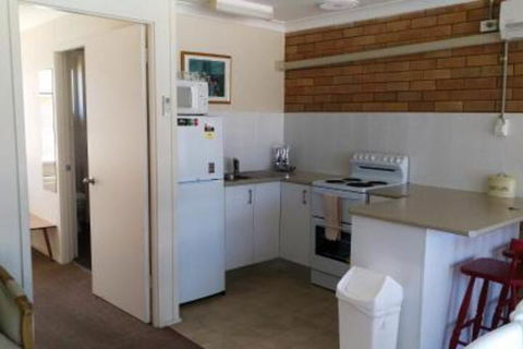 Sundial Holiday Units - Hotel WA 4