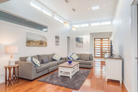 Currawong Close - Rejuvenate Stays - Hotel WA 4