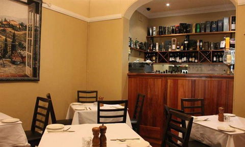 Biviano's At Windsor - Hotel WA 21