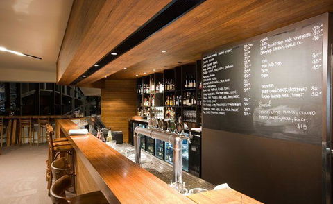 Peppermint Bay - Bar, Dining And Terrace - Hotel WA 5
