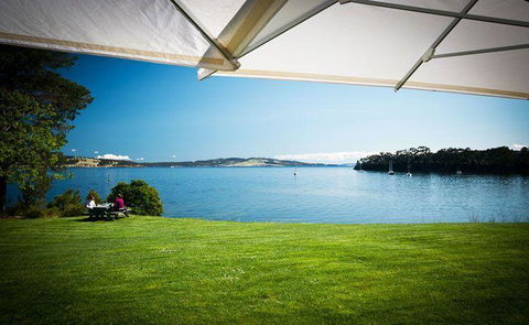 Peppermint Bay - Bar, Dining And Terrace - Hotel WA 7
