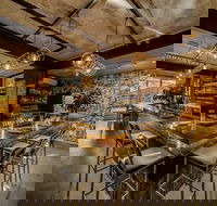 Herd Bar  Grill - Hotel WA