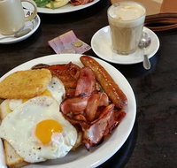 Port of Call cafe