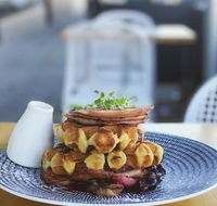 Explorers Restaurant