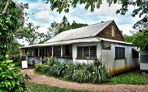 Herveys Range Heritage Tea Rooms - Hotel WA 0