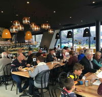 Ducky Cafe Seville - Hotel WA