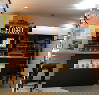 Flight Bar And Bottle Shop - Hotel WA