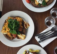 Big Brekky Place - Hotel WA