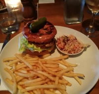 Malibu Grill - Hotel WA