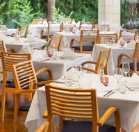 Orchards Restaurant  Bar - Hotel WA
