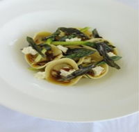 Bungool Restaurant Riverside Oaks NSW - Hotel WA