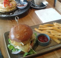 Caffe Cherry Beans - Hotel WA
