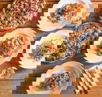 Jazzveh Woodfired Pizza - Hotel WA