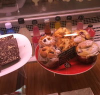 The Scarlett Table Cafe