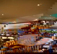 Penny Whistlers Cafe