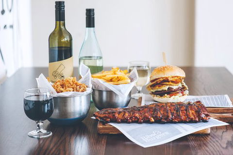 Ribs And Burgers - Hotel WA 0