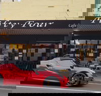 Fifty Four Cafe  Restaurant - Hotel WA