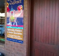 Laughing Elephant - Hotel WA