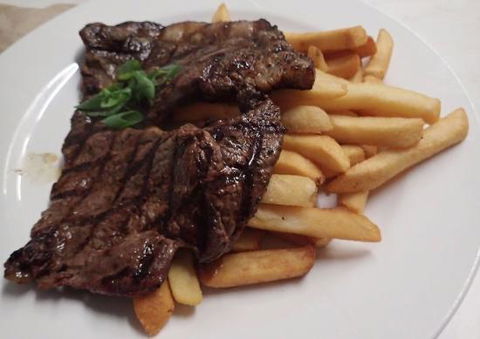 Champions Family Bistro - Hotel WA 0