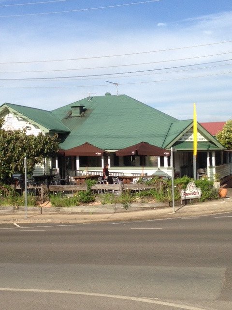 Flavours Cafe - Hotel WA 16