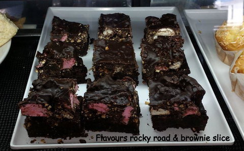 Flavours Cafe - Hotel WA 7