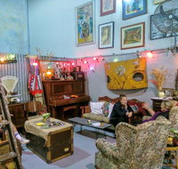 Loo Loo's Coffee Warehouse - Hotel WA