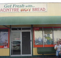 MacIntyre Hot Bread Shop - Hotel WA