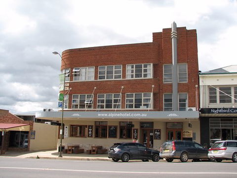 The Alpine Hotel Restaurant Cooma - Hotel WA 0