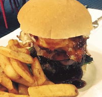 The Clubhouse Bistro - Hotel WA