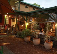 Eltham Hotel Restaurant - Hotel WA