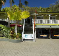 Jenz Coffee and Gifts - Hotel WA