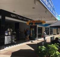 Coolangatta Pie Shop - Hotel WA