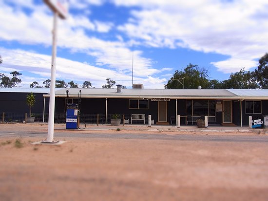 Mungo National Park NSW Hotel WA