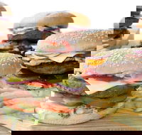 Dougie's Grill - Bankstown - Hotel WA