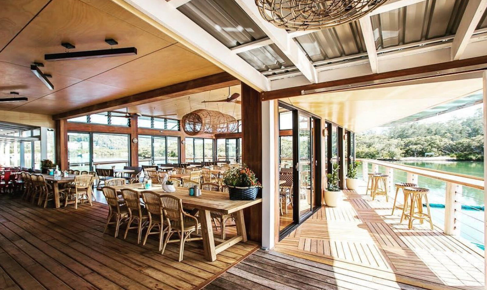 Horsfield Bay NSW Hotel WA