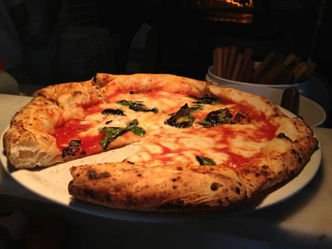 Via Napoli Pizzeria - Surry Hills - Hotel WA 0