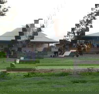 Caldermeade Farm Cafe - Hotel WA