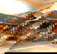 Red Rock Bar  Grill - Hotel WA