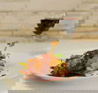 Nosh Pan Asian - Hotel WA