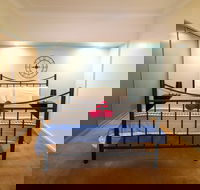 Naked Whisky Bar - Hotel WA
