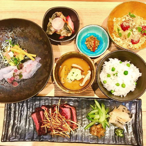 Sumi Open Kitchen - Hotel WA 0