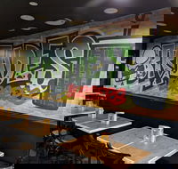 Brades Burgers - Hotel WA