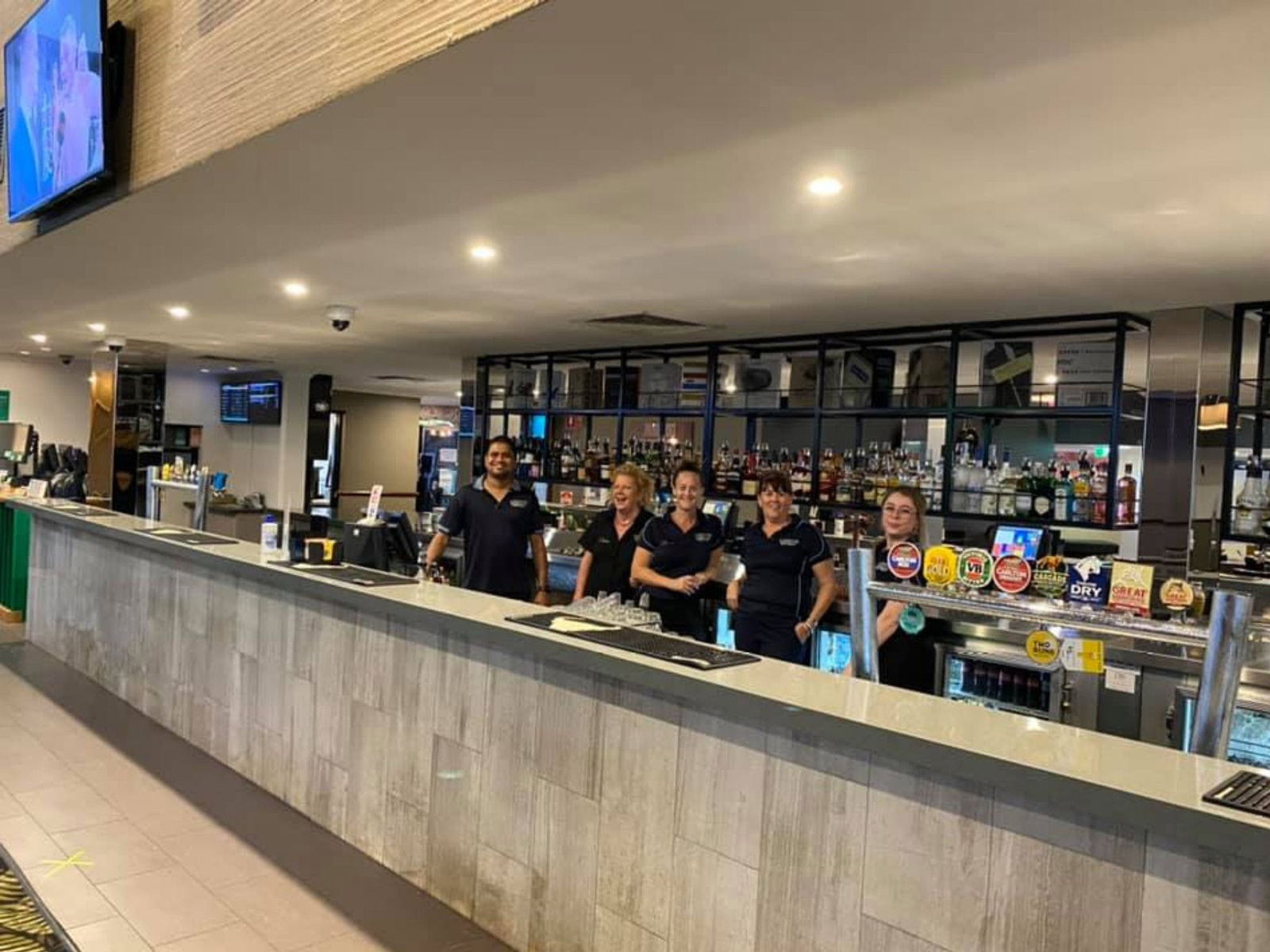Moulden NT Hotel WA