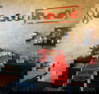 Cafe Red - Hotel WA