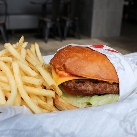 Carl's Jr. - Beenleigh - Hotel WA 0